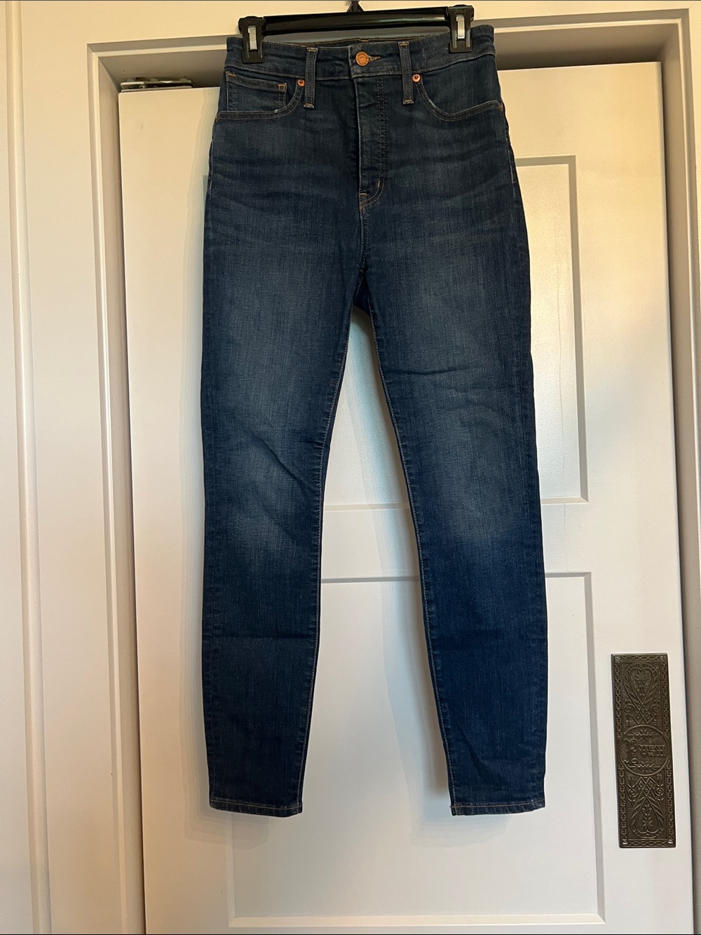 Madewell Curvy High-Rise Skinny Jeans in Medium Dark Wash - Size 27